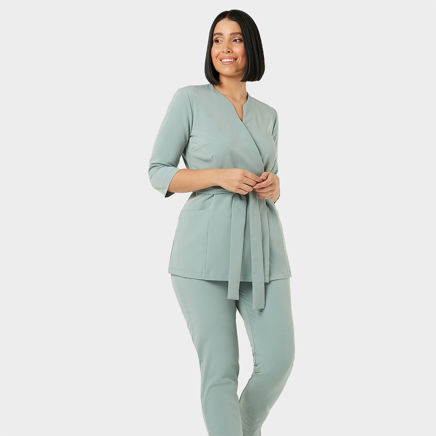 Halat scurt medical SOPHIA cu mâneci 3/4 - SAGE GREEN