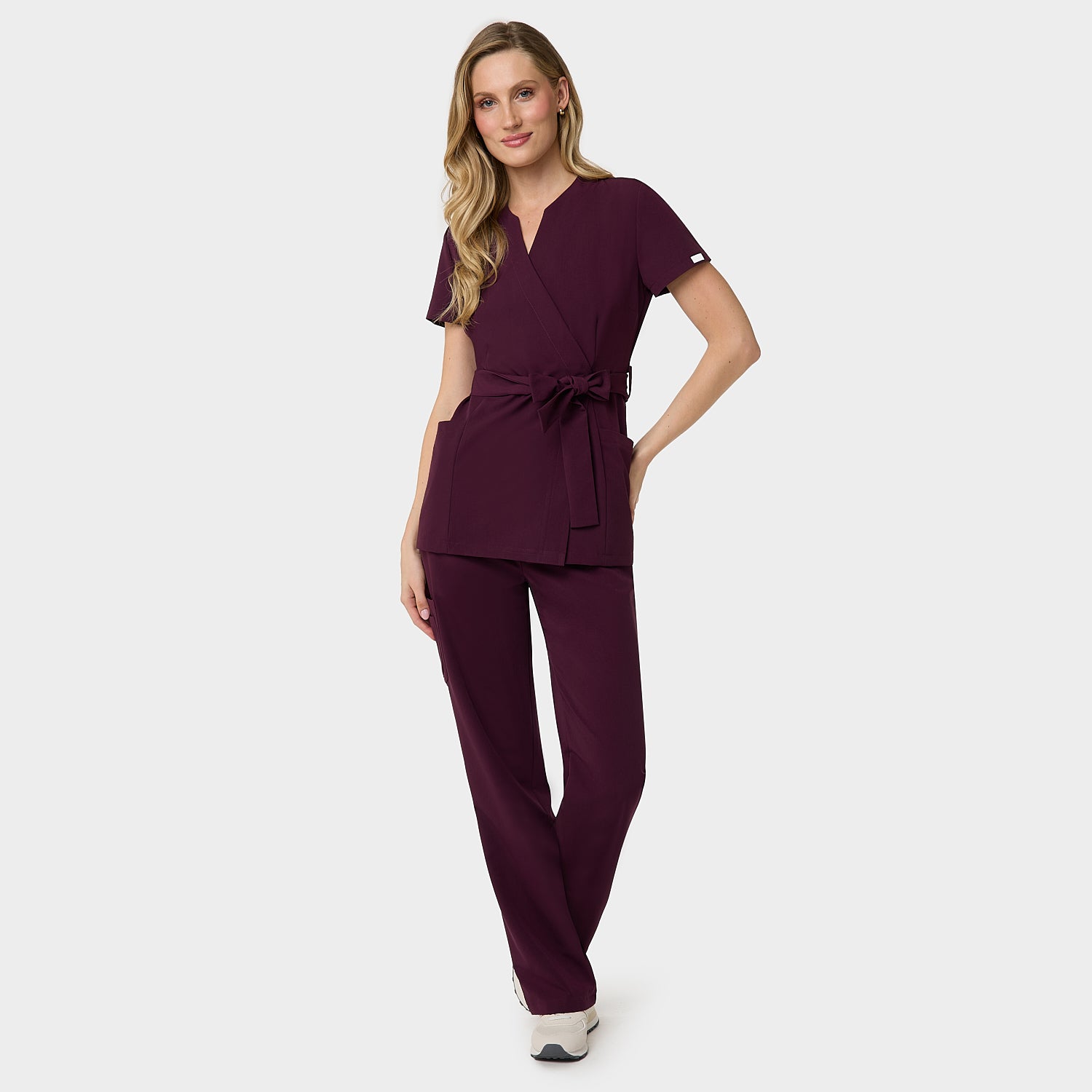 Halat scurt medical cu legătură SOPHIA - BURGUNDY