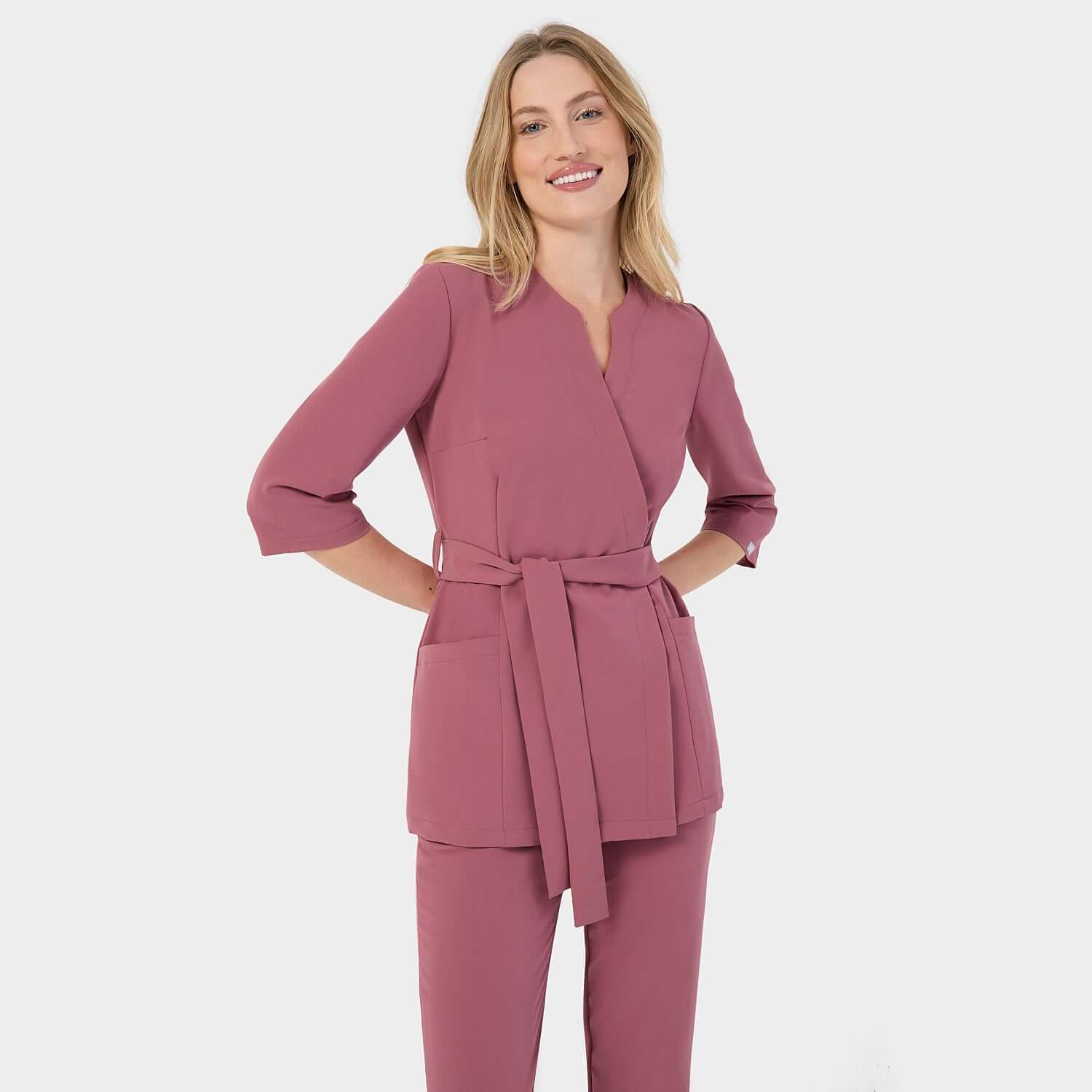 Zdravotnická halenka SOPHIA s vázáním a 3/4 rukávem - WILD ROSE